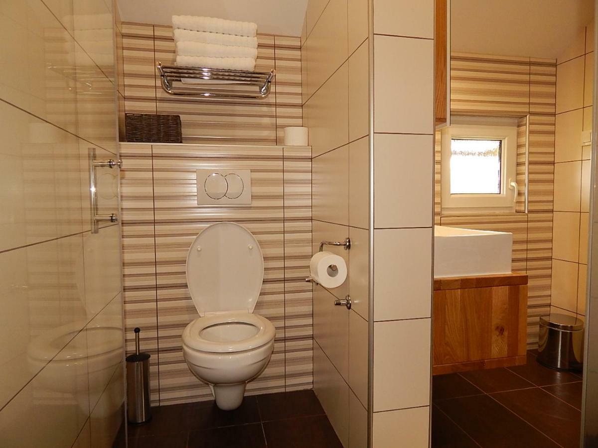 Studio Apartman Lakasa Rakovica Εξωτερικό φωτογραφία