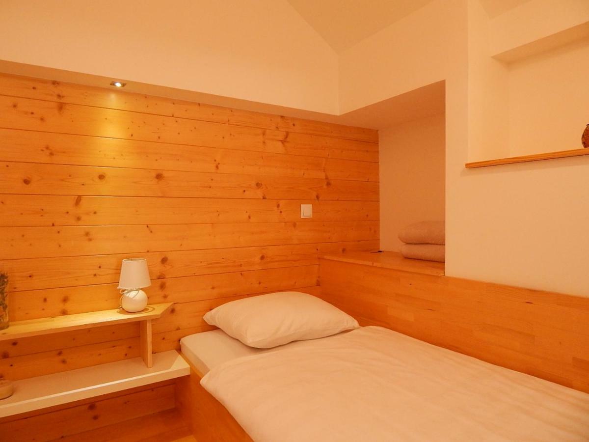 Studio Apartman Lakasa Rakovica Εξωτερικό φωτογραφία