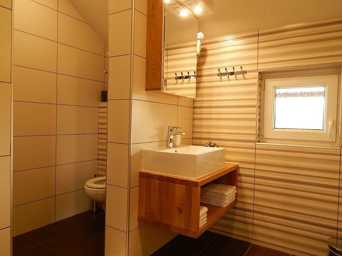 Studio Apartman Lakasa Rakovica Εξωτερικό φωτογραφία